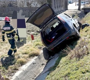 Accident DN73, în comuna Țițești (2)