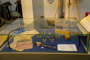 Expoziție despre Tezaurul României (1)