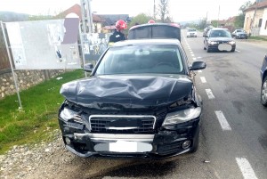 Accident cu trei autoturisme pe DN73, în comuna Valea Mare Pravăț