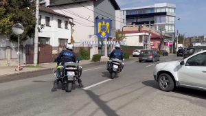 Polițiștii rutieri argeșeni, la datorie în minivacanța de Paște (2)