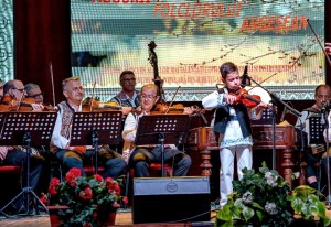 Festivalului „Mugurii Folclorului Argeșean” (15)