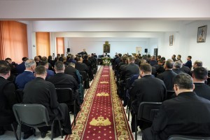 Reprezentanții ISU Argeș au instruit preoţii din cadrul Arhiepiscopiei (2)