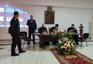 Reprezentanții ISU Argeș au instruit preoţii din cadrul Arhiepiscopiei (4)