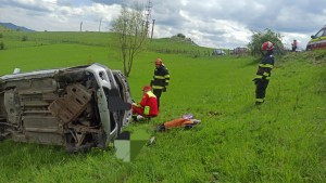 auto rasturnat valea mare pravat (1)