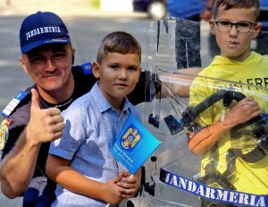 jandarmii argeșeni în Parcul Trivale