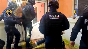 percheziții domiciliare (10)