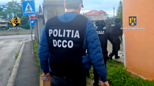 percheziții domiciliare (7)