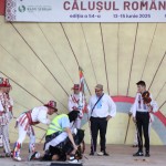 Formația de călușari „Zorile” din Costești (1)