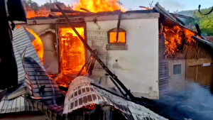 Incendiu casa Mălureni (1)