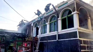 Incendiu casa Mălureni (12)