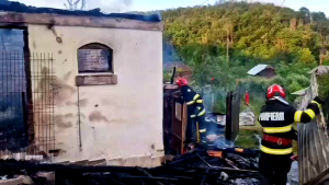 Incendiu casa Mălureni (6)