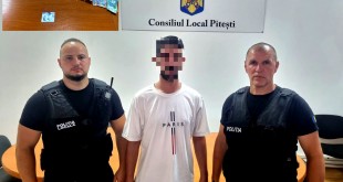 Portmoneu cu documente și bani (1)