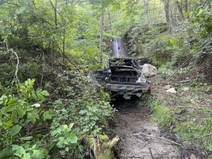 auto cazut in rala arefe arges (2)