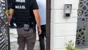 percheziitii arges (1)