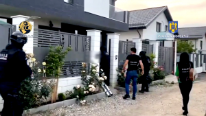 perchezitii spalare bani (2)