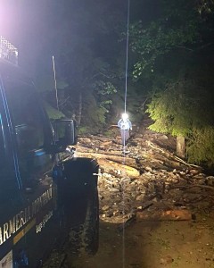 turisti salvati de jandarmii argeseni (2)