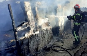 Incendiu a izbucnit într-o gospodărie