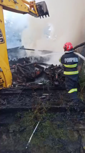 Incendiu anexa Câmpulung (6)