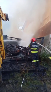Incendiu anexa Câmpulung (7)