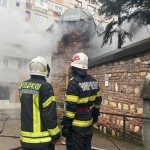 Incendiu lângă biserica Mavrodolu (8)