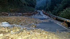 Viitură în zona Piscu Negru -Transfăgărășan (2)