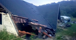 acoperis cazut arges -hyrtiesti (1)