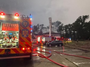 incendiu firma -pitesti (3)