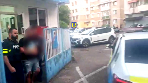 retinut pentru violenta- mioveni (3)