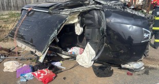 Autoturism răsturnat Valea Ursului