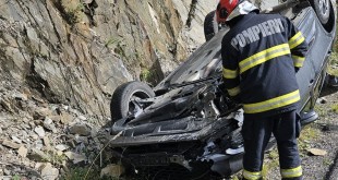 Autoturism răsturnat lângă Bâlea Lac