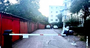 Barieră montată ilegal în cartierul Trivale
