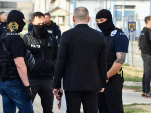 Grup infracțional organizat, destructurat (16)