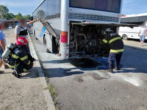 Incendiu autobuz Autogara Sud Pitești (1)