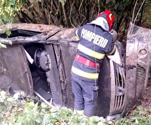 auto rasturnat vulturesti (2)