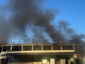 incendiu firma curtea de arges (4)