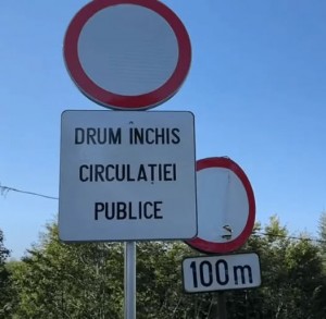închis circulației (2)