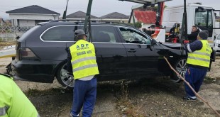 ridicare a mașinilor abandonate (2)