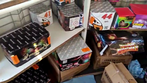 Articole pirotehnice confiscate (2)