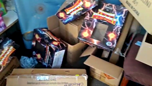 Articole pirotehnice confiscate (4)