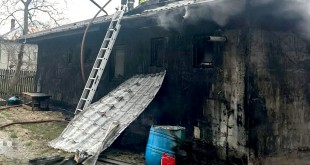 Incendiu gospodărie Davidești