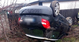 Vehicul răsturnat Costești -Telești