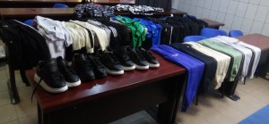 articole vestimentare purtând mărci contrafăcute