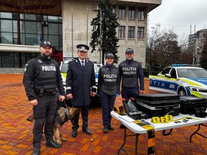 c8b6eb63-3ae4-47f2-89f4-975f39c50c74