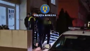 Bărbat reținut pentru ultraj contra bunelor moravuri (2)