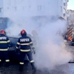 Incendiu auto Pitești strada Gârlei (2)