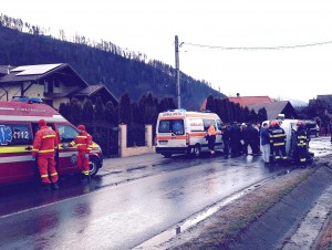 Autoutilitară răsturnat Lerești (7)