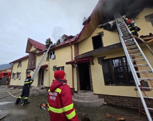 incendiu casa micesti (1)