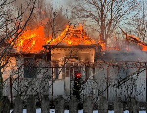 incendiu casa rociu