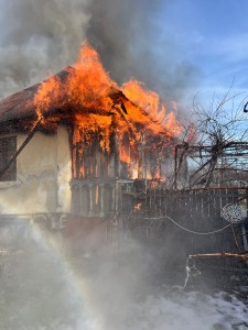 incendiu casa stolnici (1)