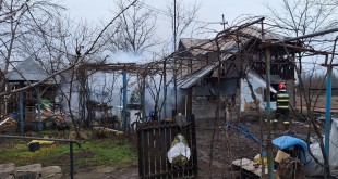 incendiu sat parvu rosu - costeste (1)